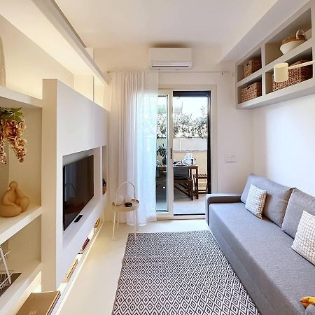 Solemar Sicilia - White Loft Apartment Palermo Bagian luar foto