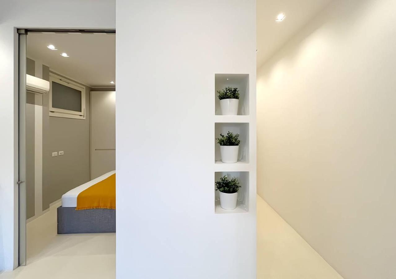 Solemar Sicilia - White Loft Apartment Palermo Bagian luar foto